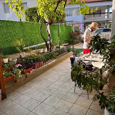 Kyshta Za Gosti Dari Rumi 1 شقة *