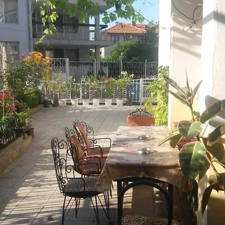 Kyshta Za Gosti Dari Rumi 1